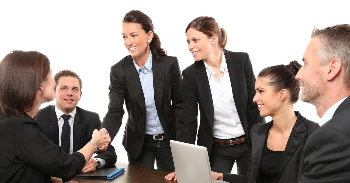 The 7 Best CRM Software Platforms in 2026 | Zoye AI